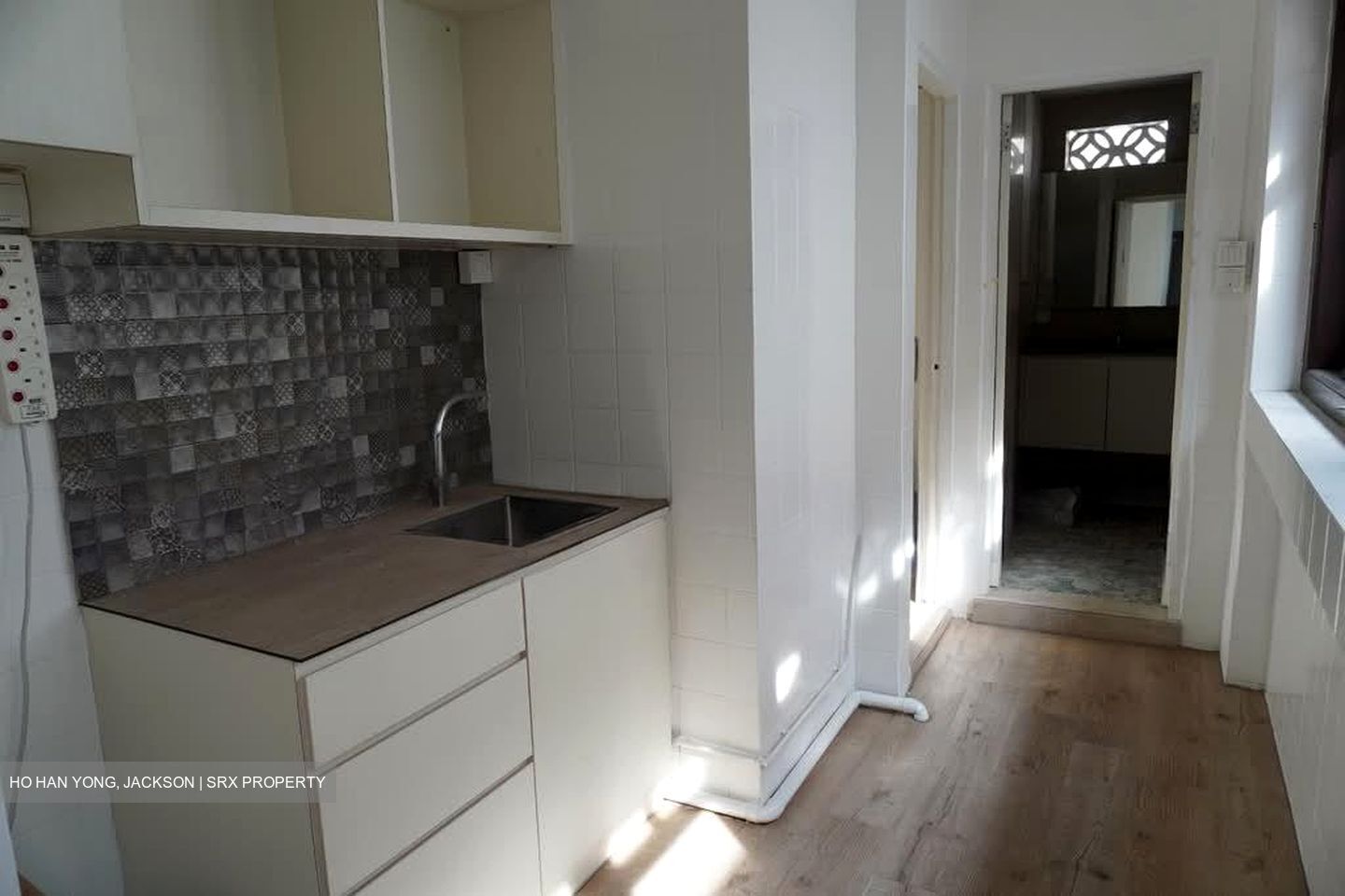 South Bridge Road (D1), Shop House #569578041
